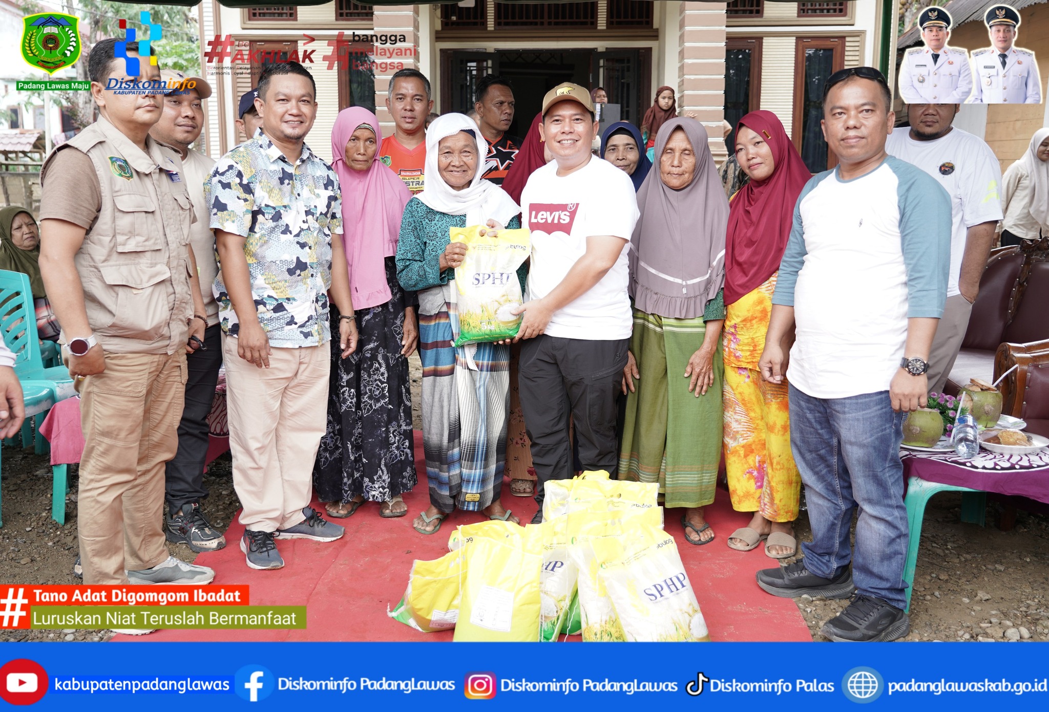 SERAHKAN BANTUAN BERAS, SEKALIGUS RESPON ASPIRASI MASYARAKAT