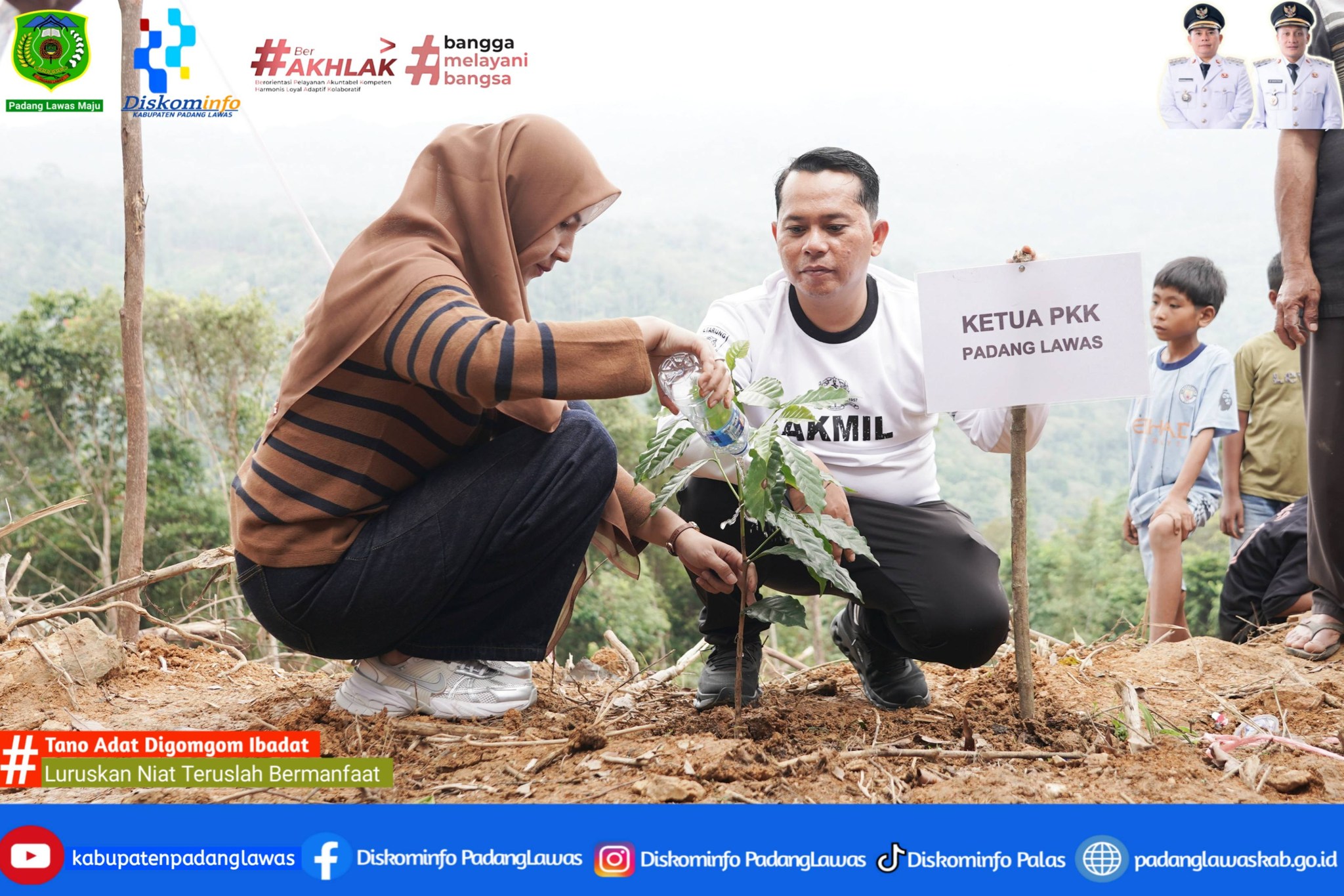 TANAM PERDANA KOPI ARABIKA SIGARAR UTANG DESA SIANGGUNAN DAN HULIM KECAMATAN SOSOPAN.