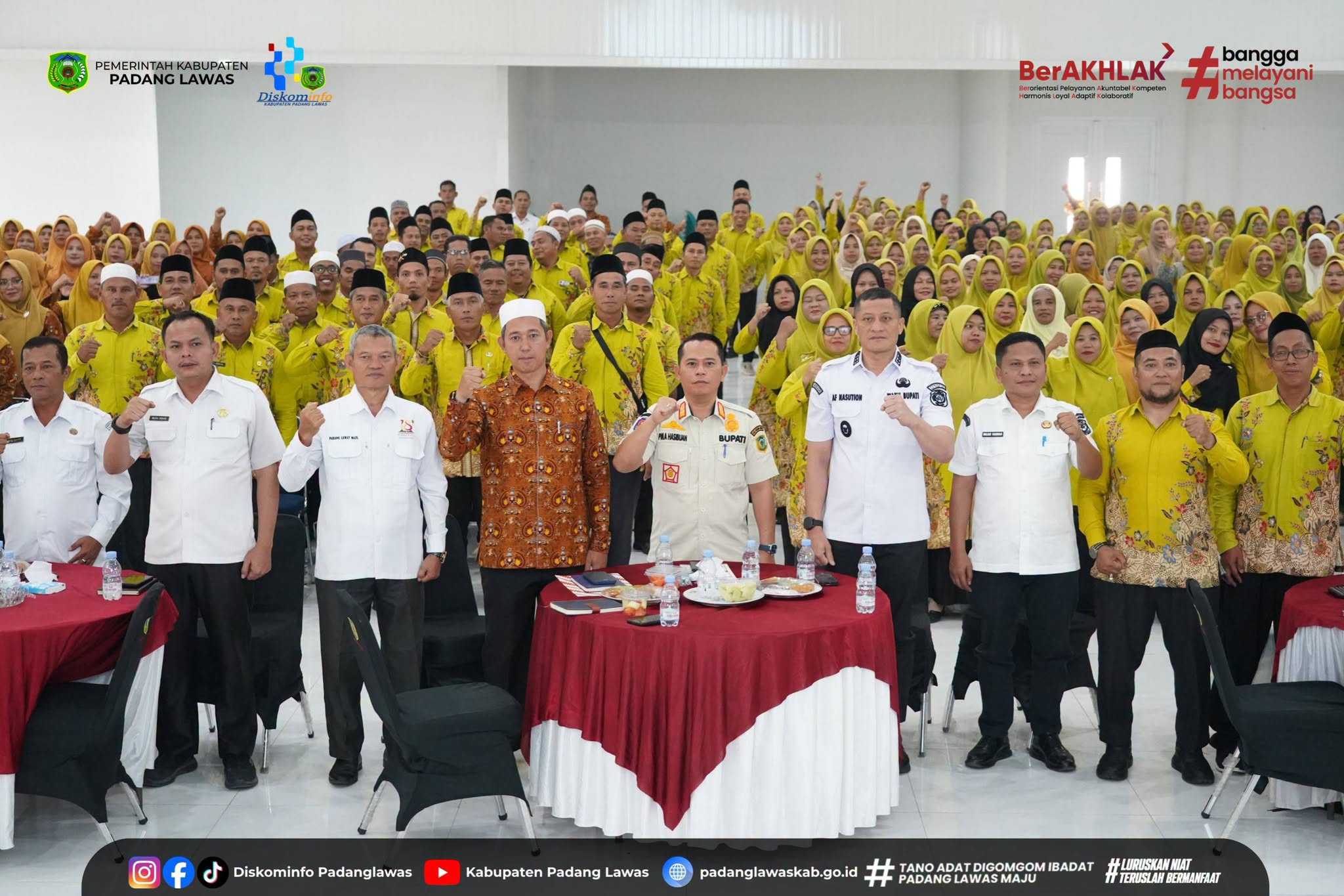 BUPATI PADANG LAWAS BUKA SILATURAHMI 453 GURU PAI SE-KABUPATEN PADANG LAWAS.
