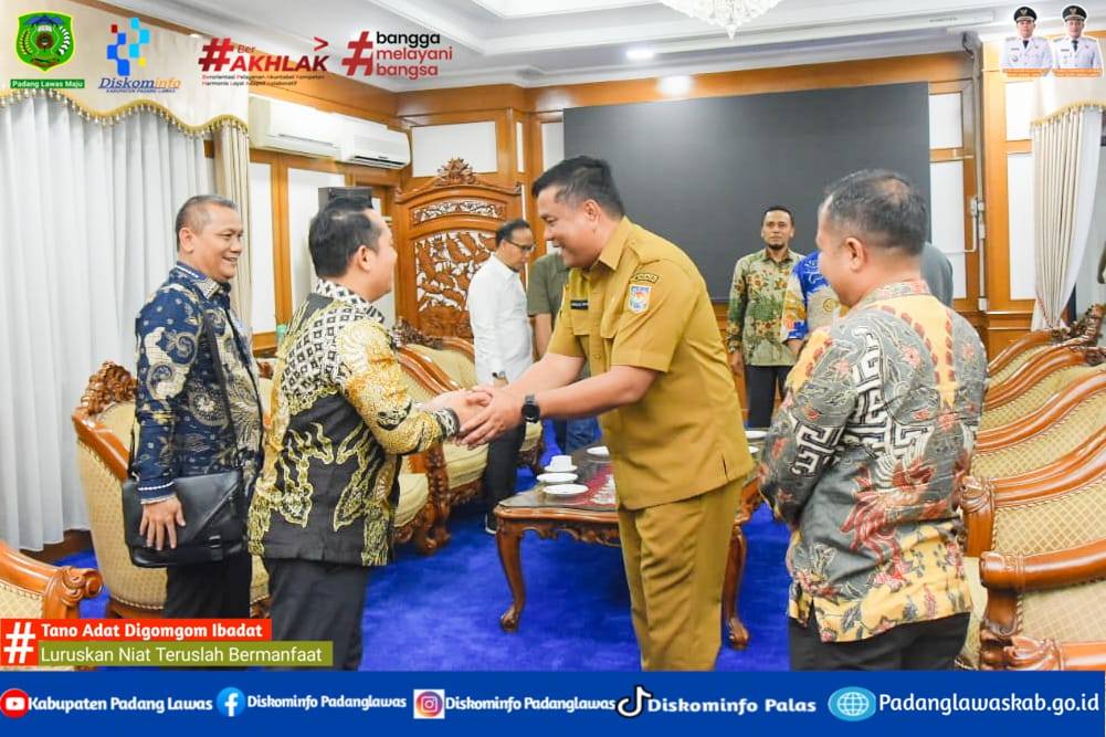 BUPATI PADANG LAWAS MENYAMBANGI INSTITUT PEMERINTAHAN DALAM NEGERI (IPDN).